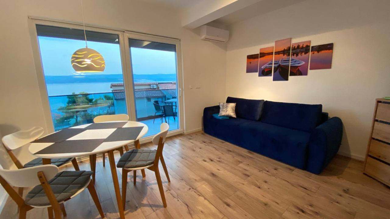 Apartments Elena ロクヴァ・ロゴズニツァ エクステリア 写真